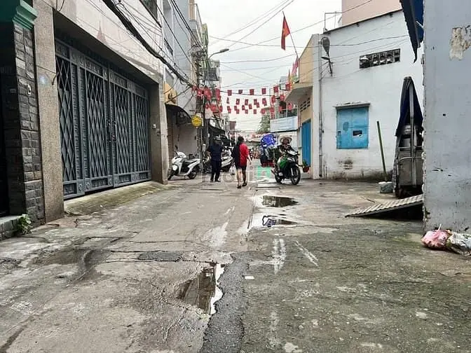 Chính Chủ Lê Văn Sỹ Q.3 4 X 9M Cấp 4 Sổ Hồng Riêng Hxt 8M