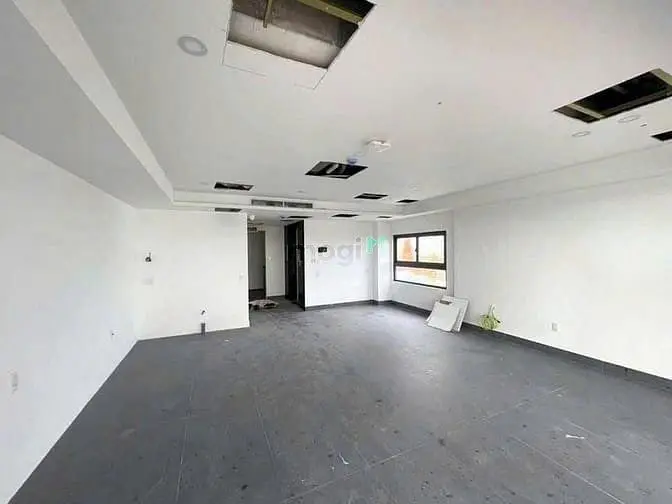 Cho Thuê Toà Nhà Hầm 6 Tầng - Thang Máy - Mặt Tiền Đường Đặng Dung Q1