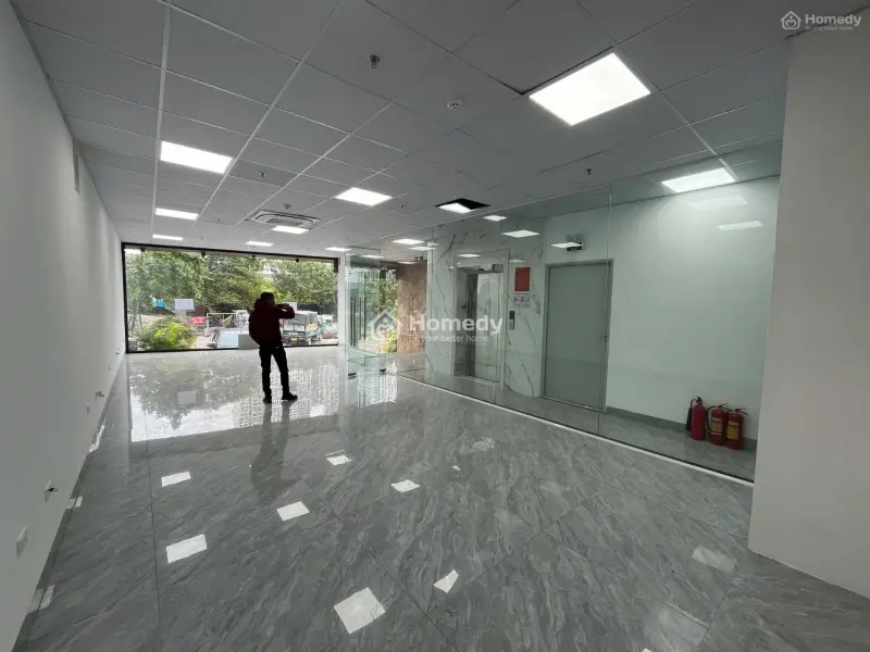 Cho Thuê Sàn Văn Phòng Tầng 1 Tiện Giao Dịch, 120 M2/Tầng Sàn Như Ảnh