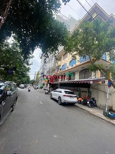 Cho T Huê Biệt Thự Sư Vạn Hạnh, Đối Diện Vạn Hạnh Mall, Quận 10