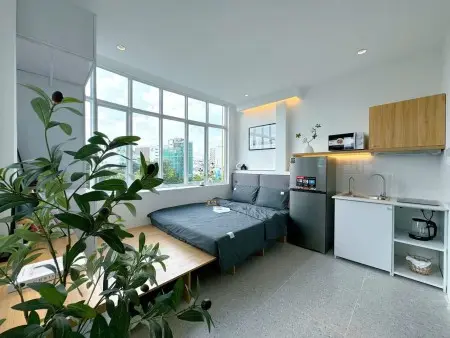 Căn Hộ Cao Cấp Ngay Hoàng Văn Thụ Ban Công Thoáng Full Nội Thất Mới