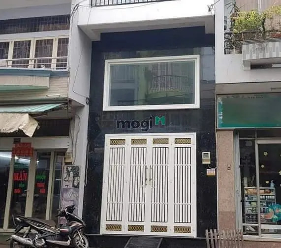 Nhà Cho Thuê: 341/C Lạc Long Quân, (3.6X10M 3L 3Pn), 13.5Tr