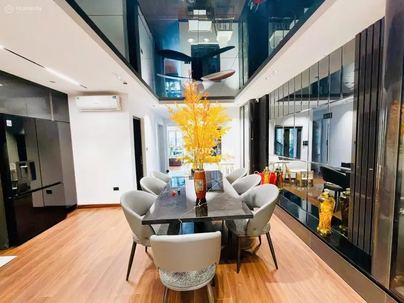 Bán Tòa Vp 8 Tầng Khu Phân Lô Lạc Trung - Gara Oto - Full Nội Thất Đẳng Cấp