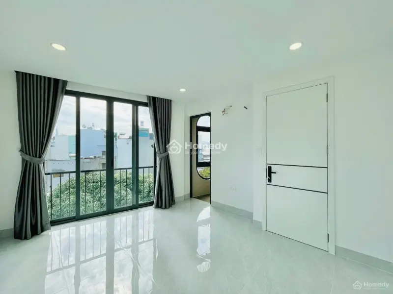 Ngay Trung Tâm Q.10 Mà Chỉ Với 1 Tỷ 730, Sở Hữu Ngay Căn Nhà Mới Đẹp, Giá Quá Hời