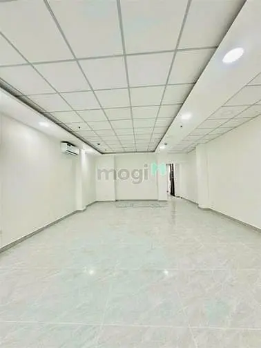 Cho Thuê Nhà Ngang 5M, Có Tháng Máy. Võ Văn Tần, Quận 3.Gía Chỉ 4X Tri