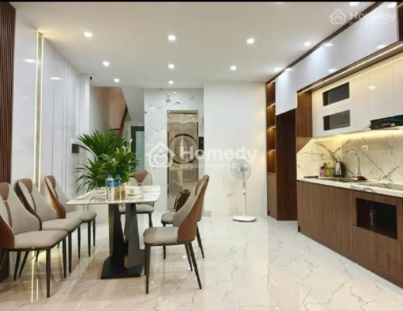 Bán Nhà Vân Hồ 55M/ Mặt Tiền 5M /Full Nội Thất/ Thang Máy/ Phân Lô/ Ô Tô Chạy Qua Cổng