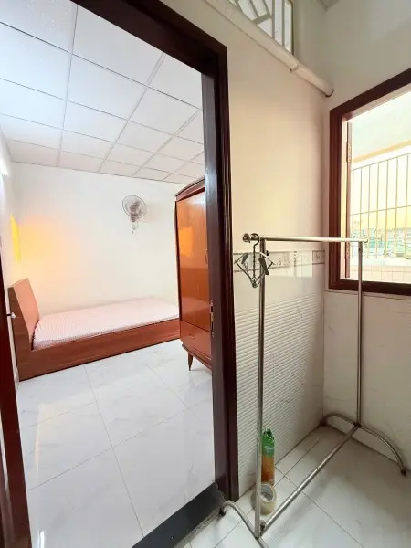 Cho Thuê Nhà Trọ Mới Xây Tại Cách Mạng Tháng 8 Q10, Gần Chợ Hoà Hưng, Đh Huflit, Cv Lê Thị Riêng