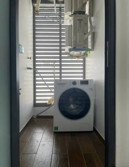 Giá 11Tr, Chcc Republic, Cộng Hòa, P12, Tb, 55M2, Nhà Mới.