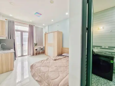 Căn Hộ Studio Tách Bếp Rộng 40M2 Ban Công Gần Sân Bay Tân Sơn Nhất, Lăng Cha Cả, Ga T3
