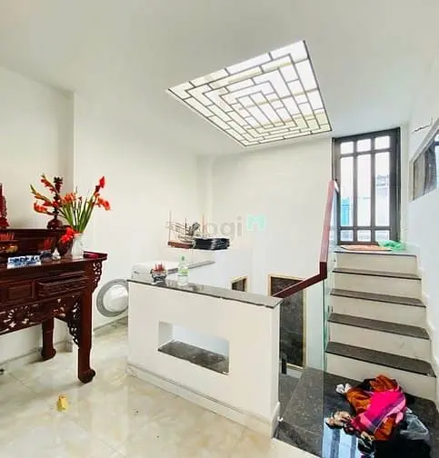 Nhà Rất Đẹp Ở Ngay Đón Tết -Ngay Chợ Tân Sơn - Dt:130M, 4Pn, Chỉ 5Tỷ.x