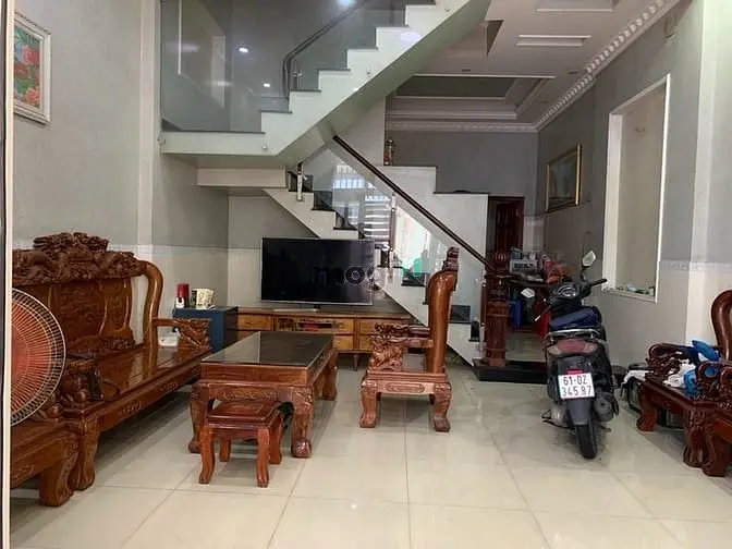 Nhà 3 Tầng + 3P Trọ Cho Thuê Ổn Định, 2 Mặt Tiền Hxh 5M Huỳnh Tấn Phát