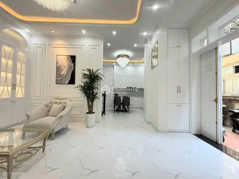 Căn Hộ Dịch Vụ 5 Sao/ Tạ Quang Bửu 55M / Full Nội Thất/Thang Máy/ Lô Góc 3 Thoáng/ Gần Phố