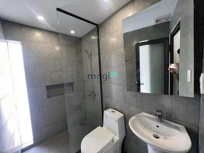 Cho Thuê Duplex Giá Rẻ , Ngay Nguyễn Minh Hoàng , Khu K300 , Full Nt
