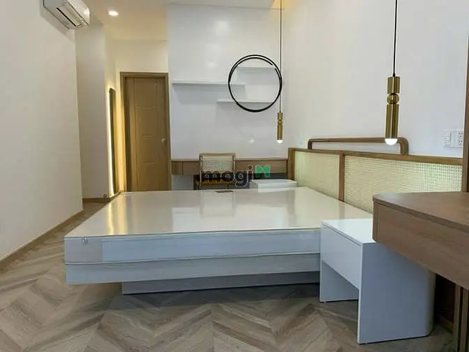 Cho Thuê Ch Scenic Valley , 2Pn , Giá 17Tr Nằm Ngay Trung Tâm Pmh