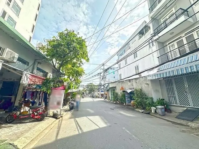 Cho Thuê Nhà 3 Lầu Mặt Tiền Kinh Doanh Đường Số Lý Phục Man, Quận 7