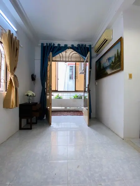 Studio Tách Bếp Lầu 2- Có Bancol- 30M2- Full Nt Cao Cấp- Free Xe- 5,5Tr/Th