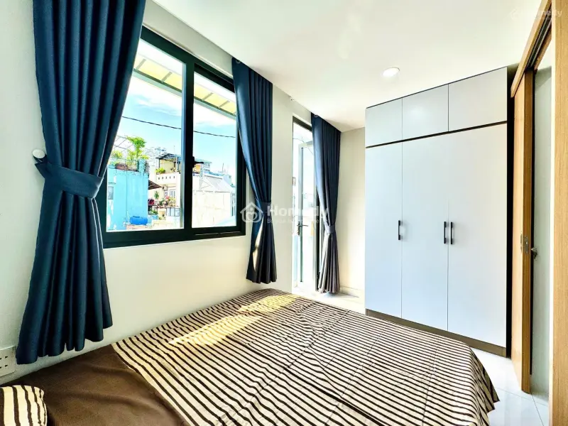 Bán Nhà Quận 4 Đường Nguyễn Tất Thành – Diện Tích 56M2 – Vị Trí Đẹp Hiếm Có