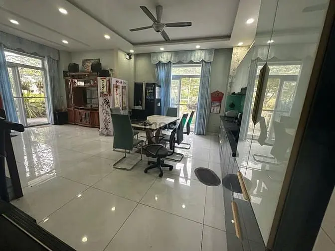 Bán Căn Góc 2 Mặt Tiền View Công Viên - Hồ Bơi Khang Điền Bình Chánh