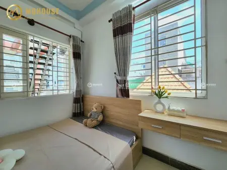 Cho Thuê Căn Studio 35M2 Ban Công Máy Giặt Riêng Gần Học Viện Hàng Không