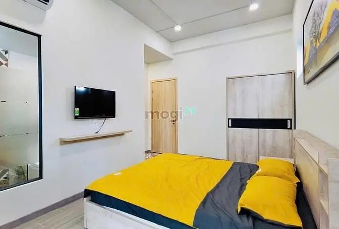 Cho Thuê Căn Hộ, Cửa Sổ Lớn, View Thoáng Cạnh Bờ Kè Hoàng Sa Q3, Pn