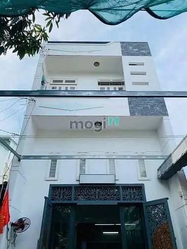 Bán Nhà Nở Hậu – Tặng Sân 60M² – Gara Ô Tô – P14 Gò Vấp – Chỉ 7.68 Tỷ