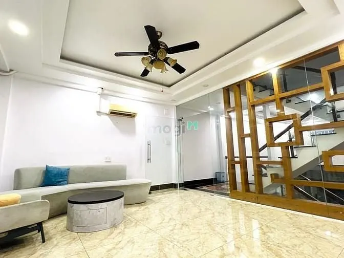 Nhà Đẹp 4 Tầng - Lâm Văn Bền - Nở Hậu, Phong Thuỷ Tốt