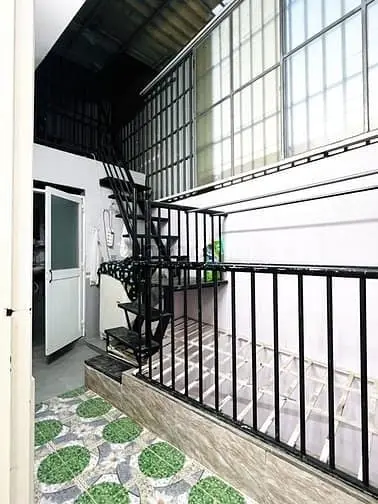 Nhà Đẹp 4 Tầng - Lâm Văn Bền - Nở Hậu, Phong Thuỷ Tốt