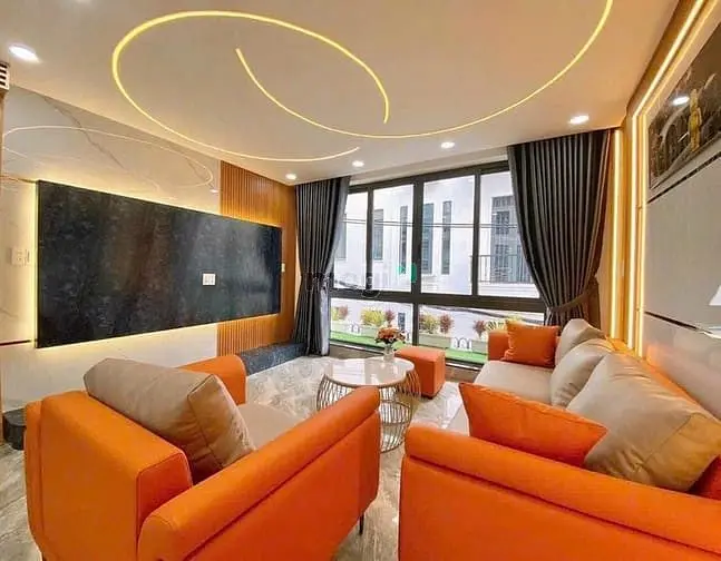 Bán Nhà Cực Hot Võ Văn Tần, P5, Quận 3, 4,45 Tỷ, Sổ Riêng, Đủ Tiện Ích