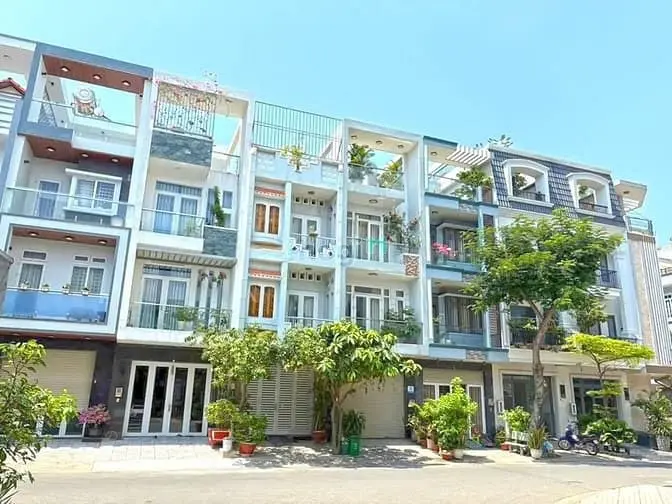 Bán Nhanh Nhà Phố 3 Lầu St Đường Số Liền Kề Phú Mỹ Hưng, Quận 7