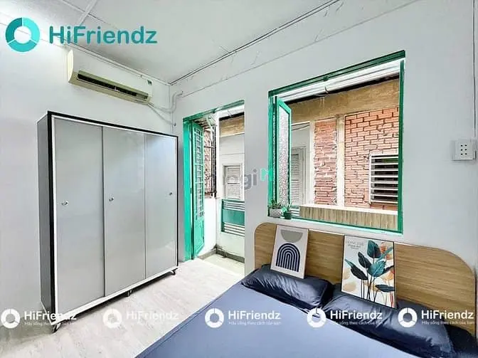 Cho Thuê Căn Ban Công Ở Bùi Viện Q1 Giao Với Trần Hưng Đạo, Đề Thám