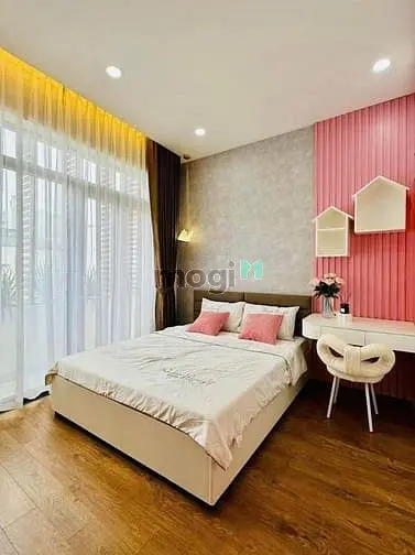 Bán Nhà Cực Hot Võ Văn Tần, P5, Quận 3, 4,45 Tỷ, Sổ Riêng, Đủ Tiện Ích