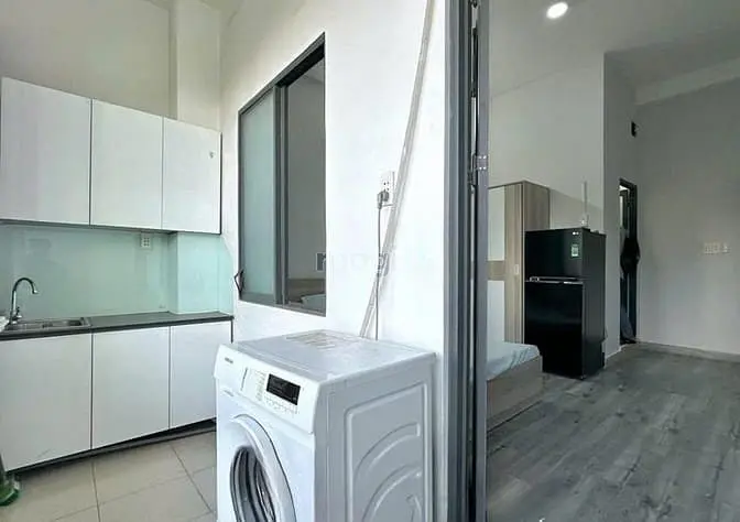 Cho Thuê Phòng Trọ Có Ban Công Giá Rẻ Ngay Quận 10 - Full Nội Thất