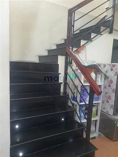 Chính Chủ Hxh 1 Trục 5M Nguyễn Đình Chiểu Q.3 4,5 X 17M 5 Tầng Sân Th