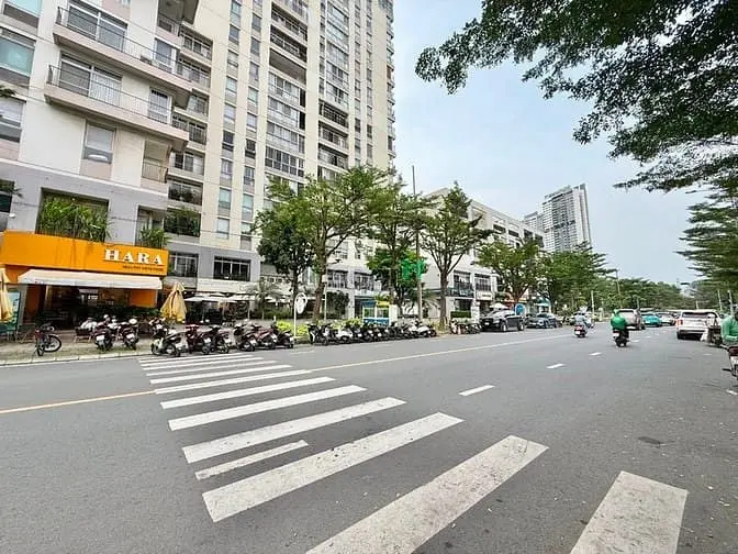 Shop 150M2 Góc Đường Raymondienne, Khu Star Hill, Phú Mỹ Hưng Giá Rẻ