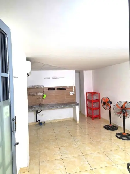 Phòng Trọ Sinh Viên 3Tr5, Wc Riêng, Nội Thất Máy Lạnh, Ngay Hàng Xanh Hcm.