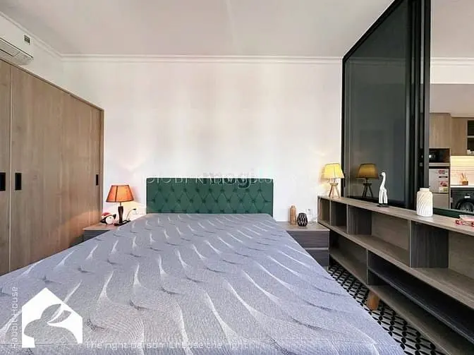 Căn Hộ 1 Phòng Ngủ Cao Cấp Cửa Sổ Thoáng Gần Chợ Bà Chiểu