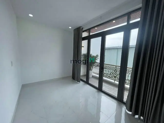 Nhà Hẽm Xe Hơi Khu Tên Lửa, 4.5 X 18, 4 Tấm, Nhà Mới, 8.5 Tỷ