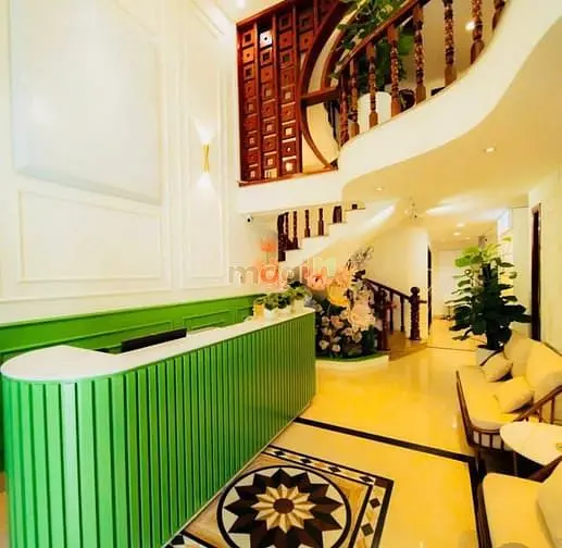 Cho Thuê Nhà Nguyên Căn - Mặt Tiền Sư Vạn Hạnh , P12, Q10