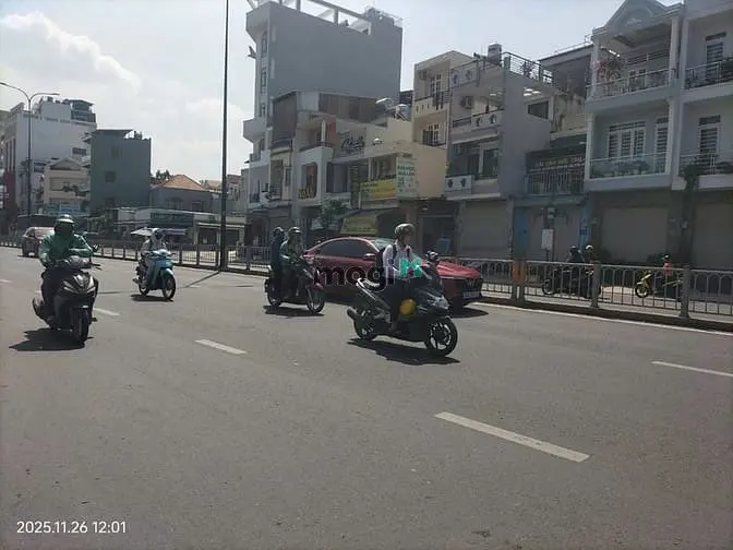 Gò Vấp, Bán Nhà Mặt Tiền Dương Quảng Hàm, 4 Tầng Dt 4X15M Chỉ 17 Tỷ