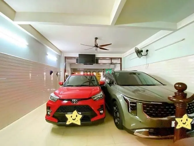 Bán Nhà Đường 3/2 Hẻm Xe Tải Ngang 5,7M Nở 11M X 20M Giá 32 Tỉ