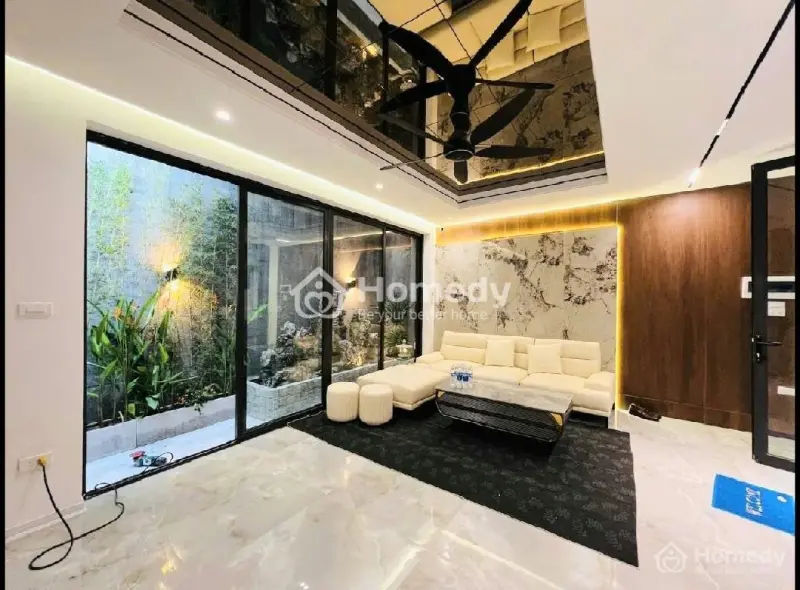 Siêu Phẩm Hoàng Văn Thái 55M, Full Nội Thất Xịn, Thang Máy, Lô Góc,Ô Tô Vào Nhà