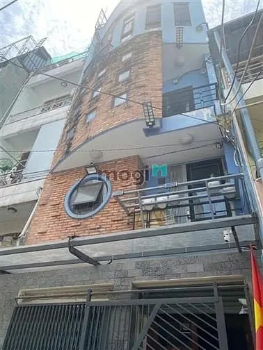 Chính Chủ Hxh 1 Trục 5M Nguyễn Đình Chiểu Q.3 4,5 X 17M 5 Tầng Sân Th