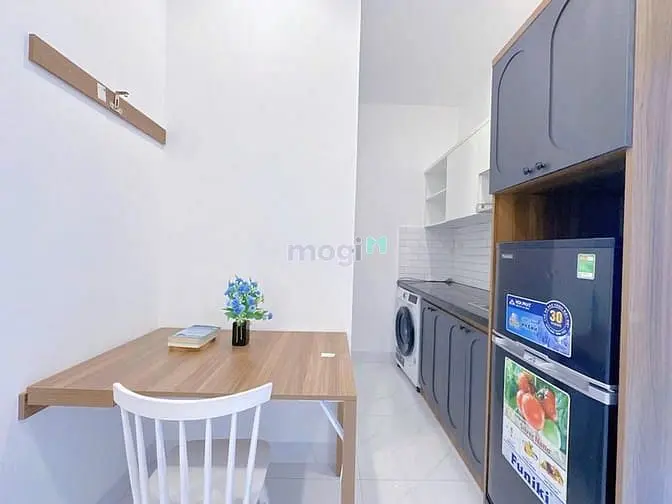 Căn Hộ 2Pn Ban Công Thoáng Mát, Gần Trường Đh Văn Lang, Đh Luật