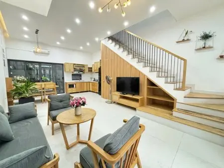 Cho Thuê Nhà Nguyên Căn 3 Phòng Ngủ, Full Nội Thất Ở Ngay Phố An Thượng