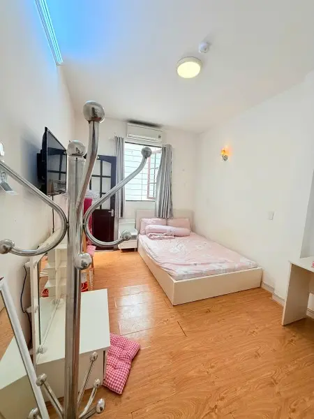 Phòng Đẹp Full Nội Thất - Tt Quận 10 Kế Đh Kinh Tế - Bv 115