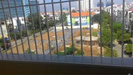 Cho Thuê Chung Cư Tân Hưng, 2Pn, 1Wc, Căn Góc View Công Viên, Thoáng Đãng.