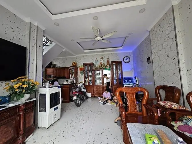 Q1- Gần Mặt Tiền- Sổ Nở Hậu- Nhà Mới