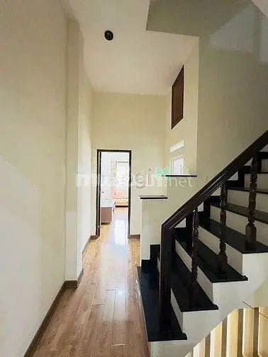 Bán Nhà Cực Êm Lê Hồng Phong, P2, Quận 5, 2,65 Tỷ, Sổ Riêng, Tiện Ích