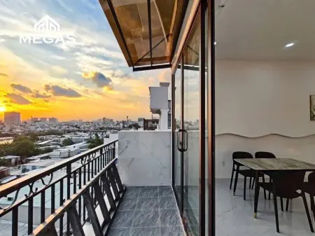 Cho Thuê Căn Hộ 1Pn Ban Công, Tách Bếp – Full Nội Thất Cao Cấp – View Sân Bay – Gần Etown & Ga T3