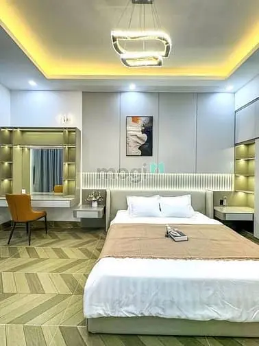 Bán Nhà Giáp Bát- Hoàng Mai,Dt 50M2 ,Gia Hơn 14 Tỷ ,Lo Góc, Thang Máy